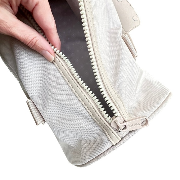 Calpak bag Stevyn light pink Travel Duffel normcore - Picture 8 of 12